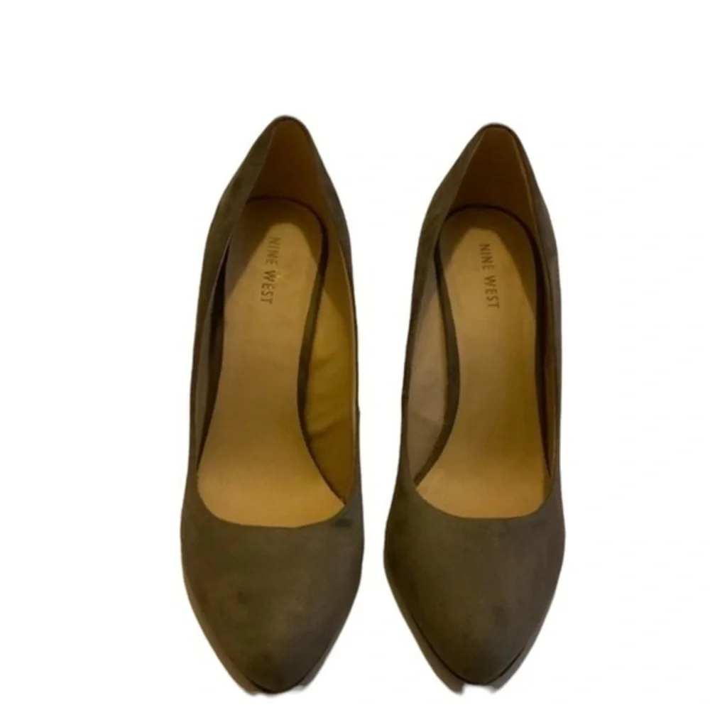 Nine West suede Wedges - Picture 2 of 9